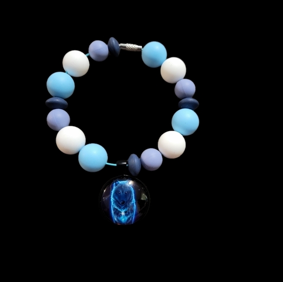 Jewelry - Blue and White Beaded Bracelet/ Purse Charm with Wolf Pendant